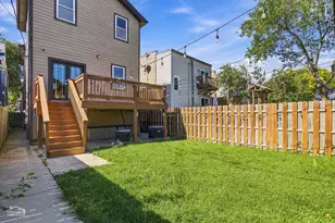 3441 N Springfield Ave, Chicago, IL 60618 - Photo 29