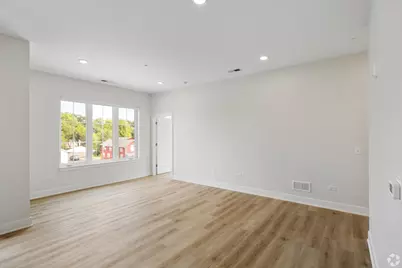 128 E State Street #207, Geneva, IL 60134 - Photo 5