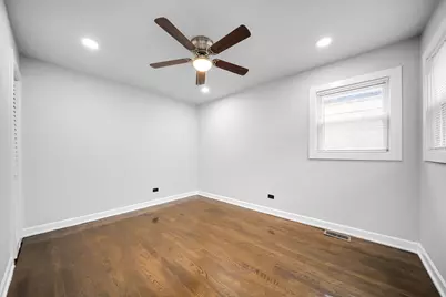 6525 S Bell Avenue, Chicago, IL 60636 - Photo 17