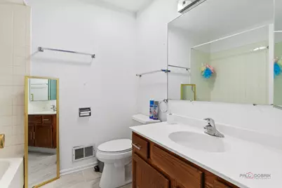 377 E Forest Knoll Drive, Palatine, IL 60074 - Photo 7