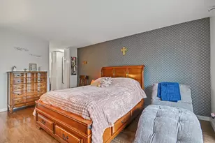 120 Lakeview Dr, Bloomingdale, IL 60108 - Photo 9