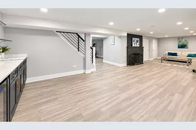 6621 N Kolmar Avenue, Lincolnwood, IL 60712 - Photo 51