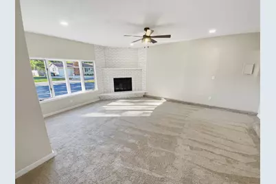 5 Bel Air Drive, Centralia, IL 62801 - Photo 7