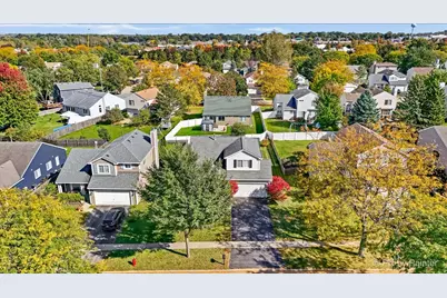 168 Cool Stone Bend, Lake in the Hills, IL 60156 - Photo 27