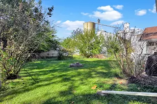 223 E Franklin St, Franklin Grove, IL 61031 - Photo 31