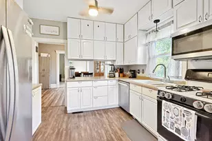 223 E Franklin St, Franklin Grove, IL 61031 - Photo 5
