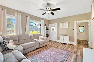 223 E Franklin St, Franklin Grove, IL 61031 - Photo 3