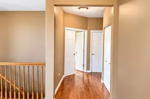21100 Eugene Siegel Ct, Crest Hill, IL 60403 - Photo 15