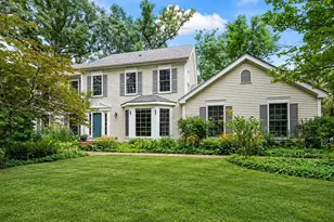 2690 Crestwood Ln, Riverwoods, IL 60015 - Photo 1