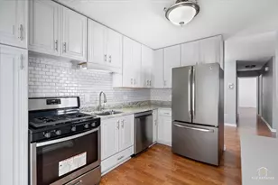 1109 Boston Harbor, Schaumburg, IL 60193 - Photo 11