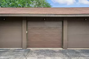 740 Saint Andrews Ln, Crystal Lake, IL 60014 - Photo 21