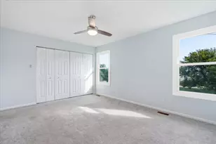 369 Trailside Ct, Carol Stream, IL 60188 - Photo 15