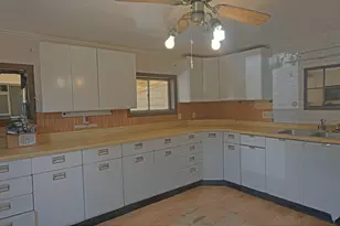 312 N West St, Marengo, IL 60152 - Photo 3