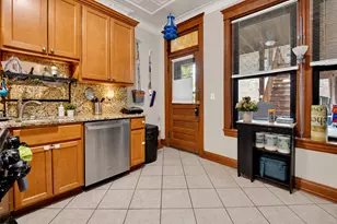 1404 W Flournoy St, Chicago, IL 60607 - Photo 5