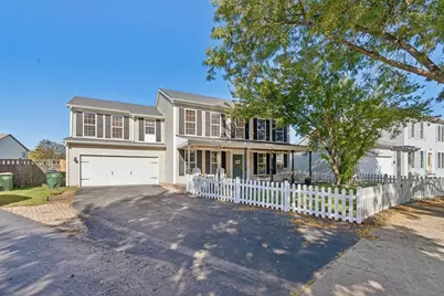 123 Eisenhower Drive, Oswego, IL 60543 - Photo 1
