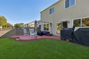 123 Eisenhower Dr, Oswego, IL 60543 - Photo 43