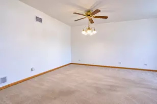 11455 Crossings Ct, Alsip, IL 60803 - Photo 7