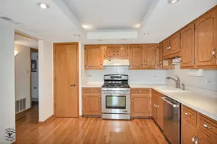 15713 Lake Hills Ct, Orland Park, IL 60462 - Photo 5