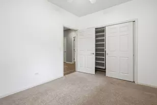 60 E Hattendorf Ave, Roselle, IL 60172 - Photo 29