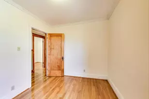4229 N Ashland Ave, Chicago, IL 60613 - Photo 17