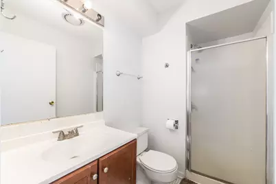 9135 Hollyberry Avenue, Des Plaines, IL 60016 - Photo 21