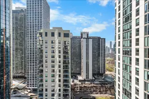 420 E Waterside Dr, Chicago, IL 60601 - Photo 17
