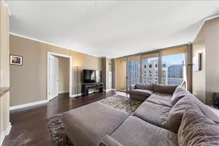 420 E Waterside Dr, Chicago, IL 60601 - Photo 5