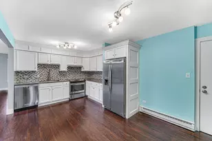 15830 Terrace Dr, Oak Forest, IL 60452 - Photo 9