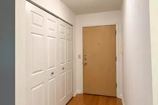 4735 Grove St, Skokie, IL 60076 - Photo 5