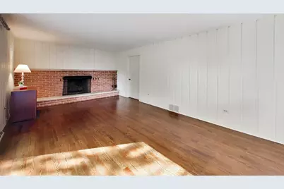 1535 N Haddow Avenue, Arlington Heights, IL 60004 - Photo 15