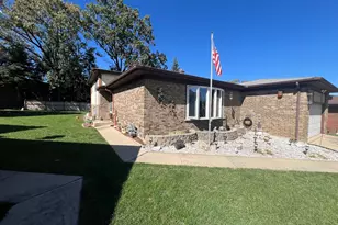 3004 S Lynn Ct, Mount Prospect, IL 60056 - Photo 25