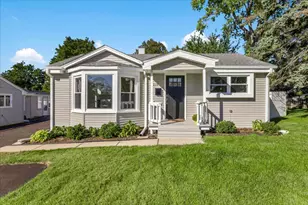 218 S Morgan Ave, Wheaton, IL 60187 - Photo 3