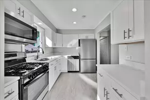 218 S Morgan Ave, Wheaton, IL 60187 - Photo 9