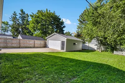218 S Morgan Avenue, Wheaton, IL 60187 - Photo 29