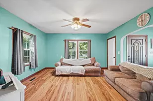 213 N Main St, Saybrook, IL 61770 - Photo 11