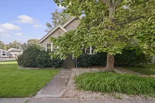 213 N Main St, Saybrook, IL 61770 - Photo 49