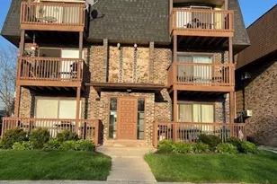 14747 Kenton Ave, Midlothian, IL 60445 - Photo 1