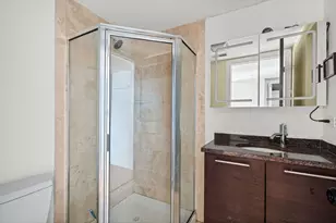 809 W Bradley Pl, Chicago, IL 60613 - Photo 13