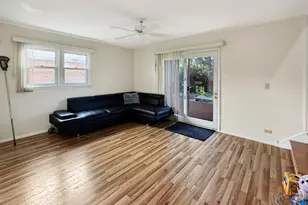629 Barberry Rd, Highland Park, IL 60035 - Photo 17