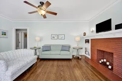 4457 N Beacon Street #2, Chicago, IL 60640 - Photo 9