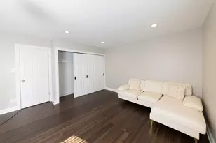 2029 Westview Ln, Round Lake Beach, IL 60073 - Photo 13