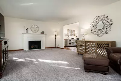 1158 Roxbury Road, Rockford, IL 61107 - Photo 9