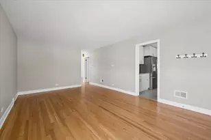6539 N Neva Ave, Chicago, IL 60631 - Photo 3