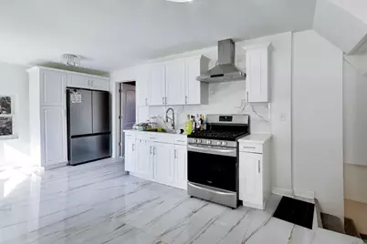2518 N 79th Avenue, Elmwood Park, IL 60707 - Photo 9