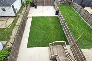 2135 S Millard Ave, Chicago, IL 60623 - Photo 23