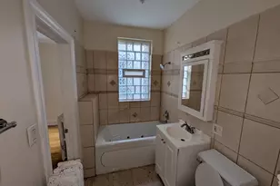 644 E 51st St, Chicago, IL 60615 - Photo 5