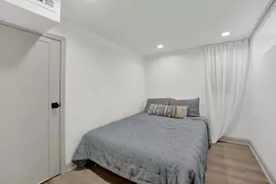 4627 S St Lawrence Ave, Chicago, IL 60653 - Photo 27