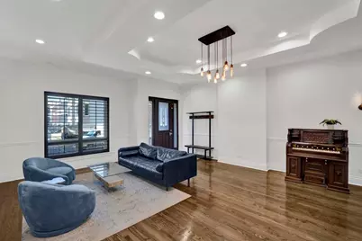 4627 S Saint Lawrence Avenue, Chicago, IL 60653 - Photo 3