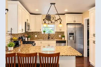 1442 Suffolk Avenue, Westchester, IL 60154 - Photo 5