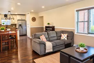 1442 Suffolk Ave, Westchester, IL 60154 - Photo 11